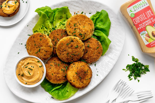 Crab cakes with squeeze chipotle lime mayo.